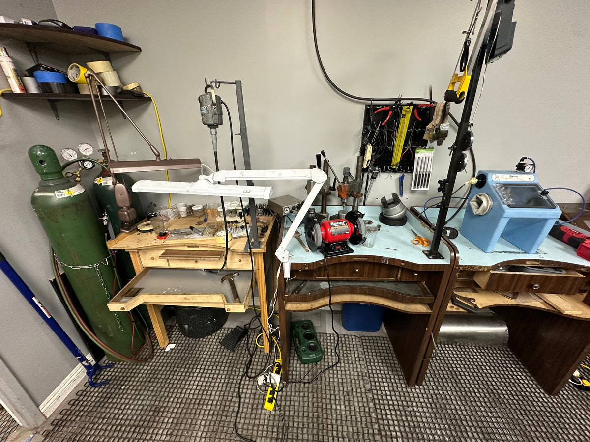 How gold findings components to be make ?